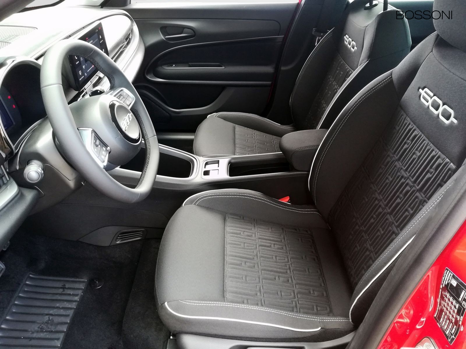 11 - Fiat 600 1.2 hybrid 110cv edct