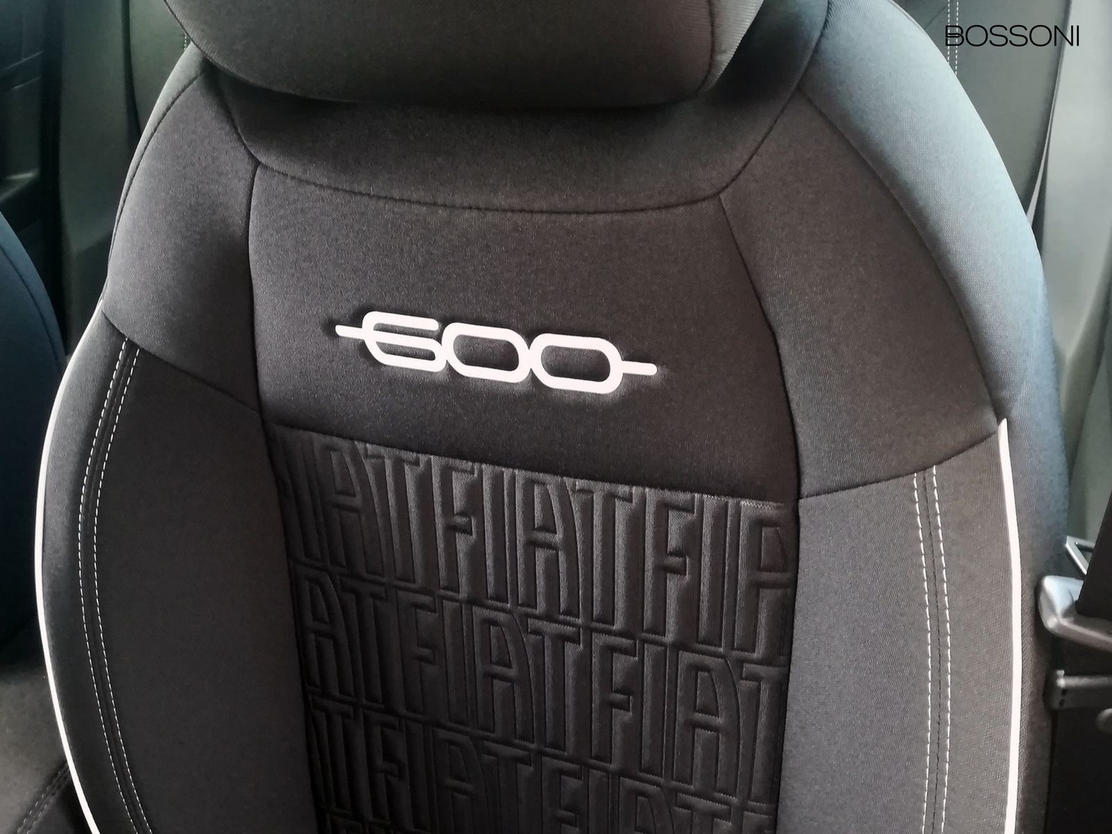 21 - Fiat 600 1.2 hybrid 110cv edct