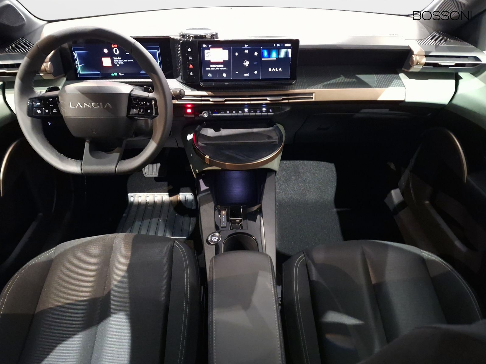 8 - Lancia Ypsilon 1.2 mhev 110cv e-dct
