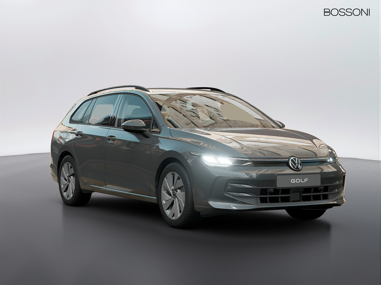 4 - Volkswagen Golf variant 2.0 tdi scr 150cv life dsg