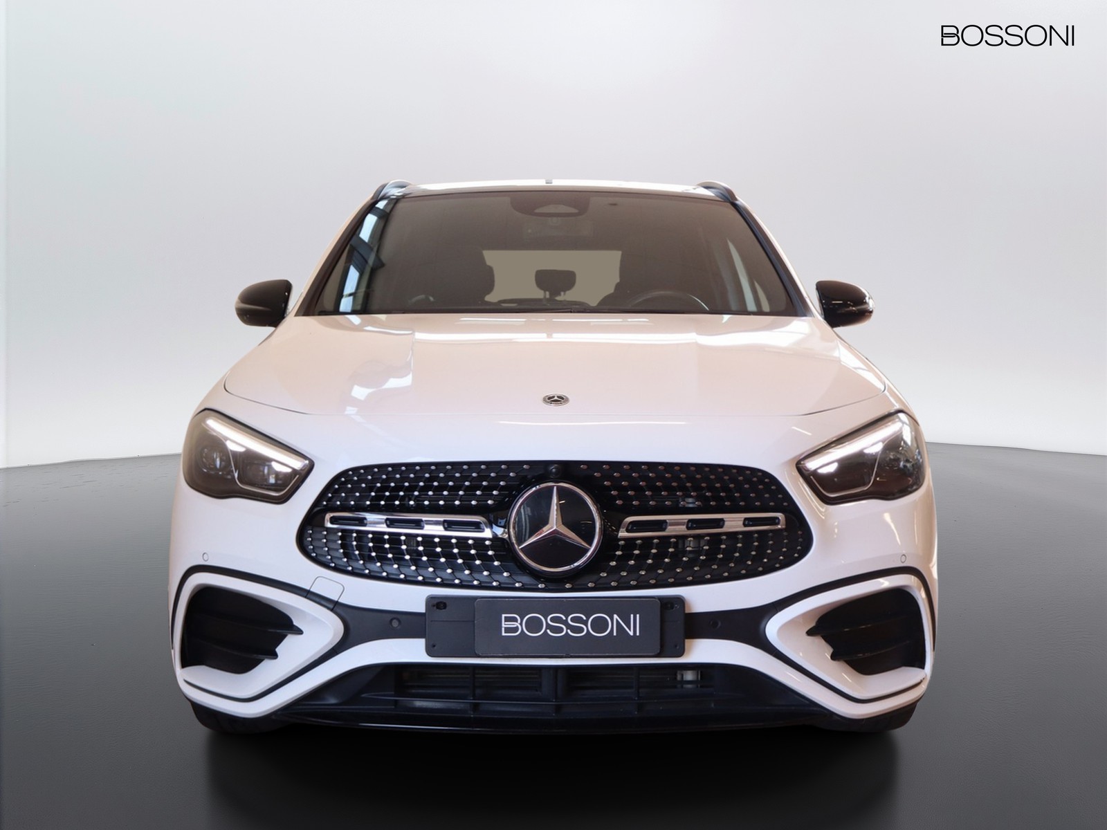 2 - Mercedes GLA 200 d amg line advanced plus 8g-dct