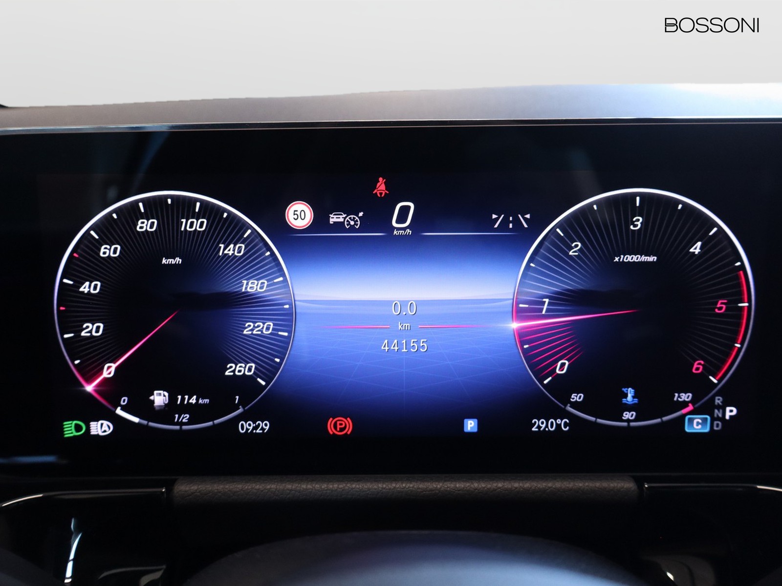 9 - Mercedes GLA 200 d amg line advanced plus 8g-dct