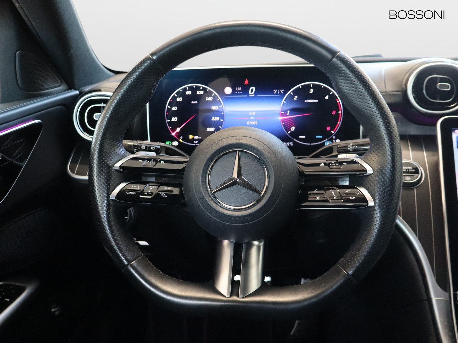16 - Mercedes Classe C station wagon 200 d mild hybrid amg line advanced 9g-tronic