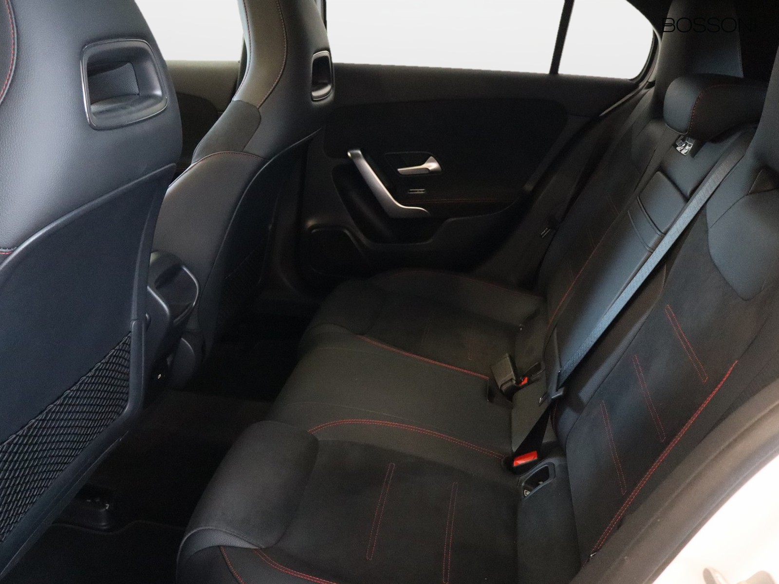 8 - Mercedes Classe A 180 amg line advanced plus 7g-dct