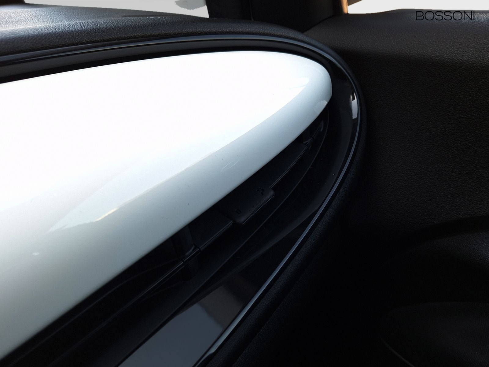 10 - Fiat 500 1.0 hybrid icon