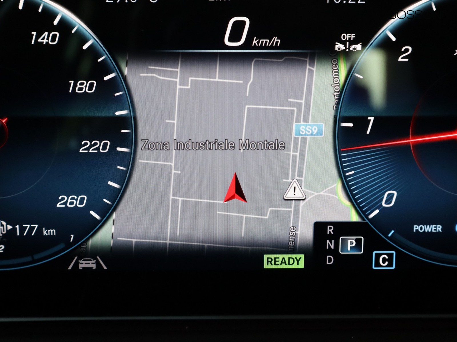 17 - Mercedes Classe GLE gle coupe 300 d mild hybrid premium plus 4matic 9g-tronic plus