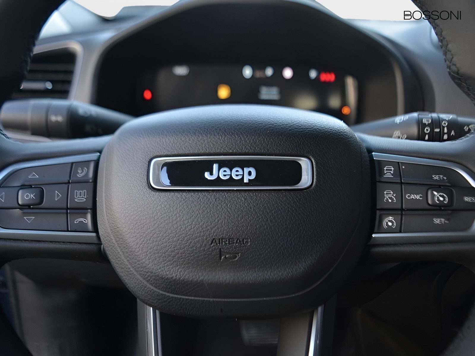 9 - Jeep Renegade 1.5 turbo t4 mhev summit 2wd
