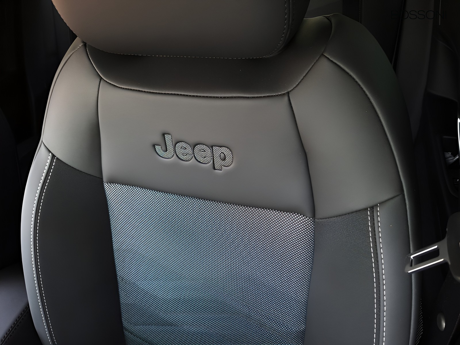 21 - Jeep Avenger 1.2 turbo e-hybrid mhev 110cv black edition fwd edct6