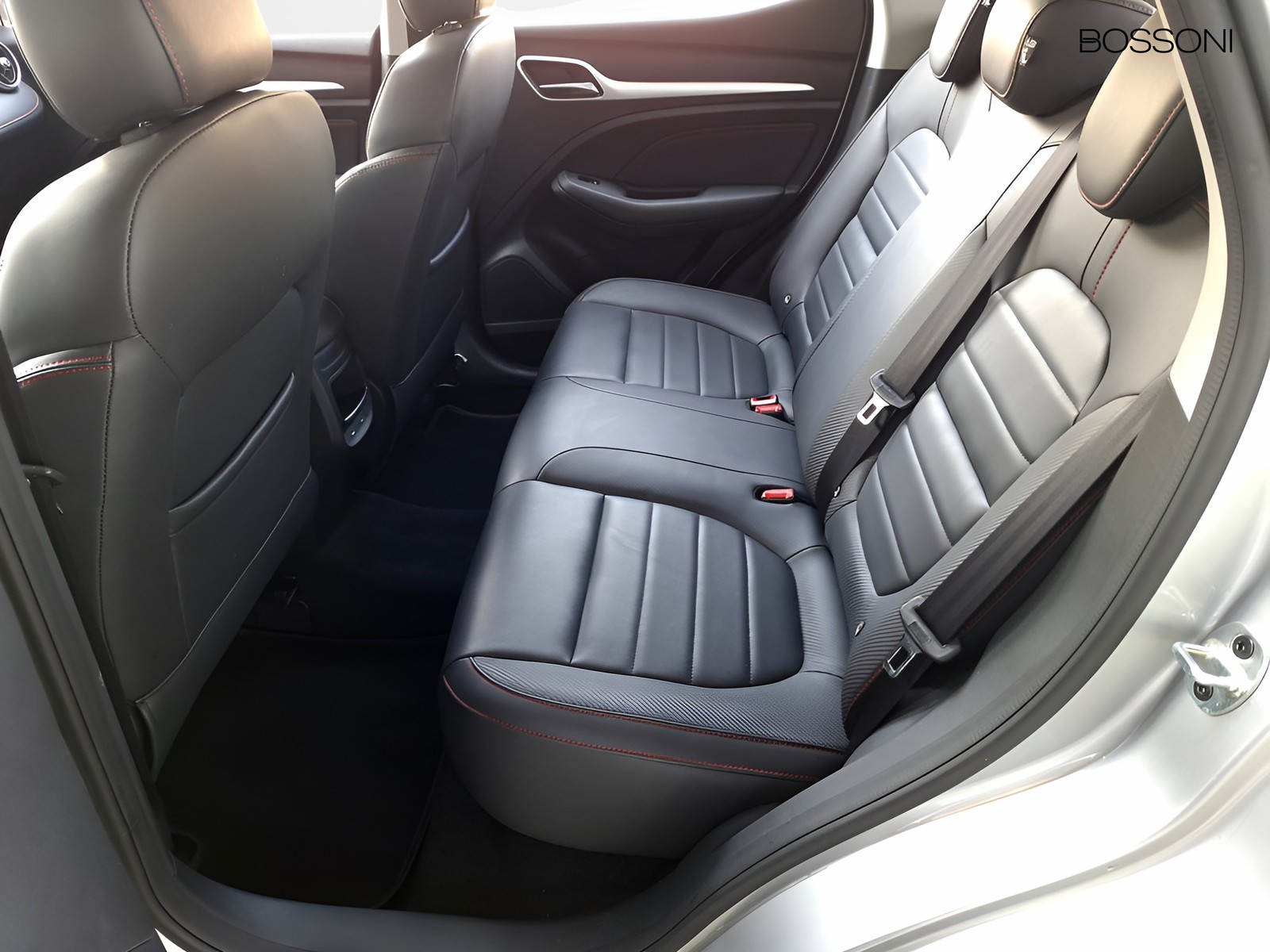 12 - Mg ZS 1.0 t-gdi luxury auto
