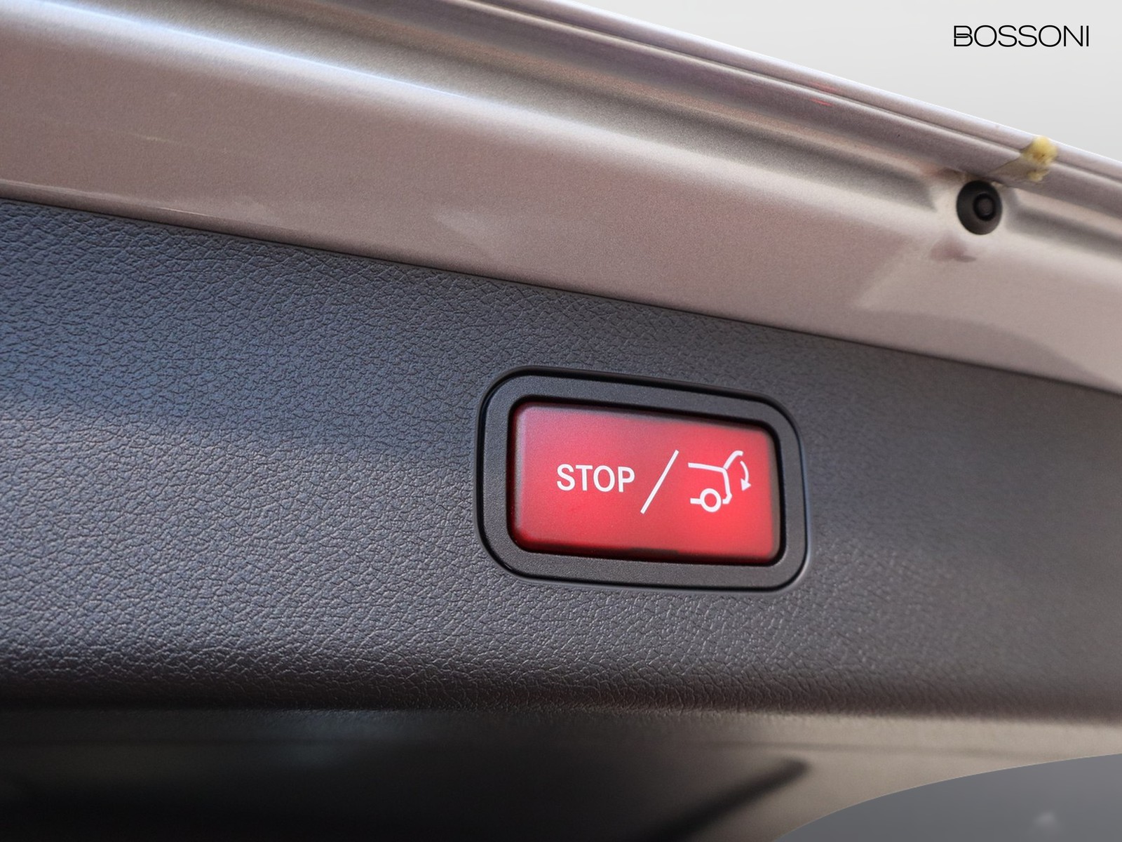 18 - Mercedes Classe E station wagon 220 d advanced plus 4matic 9g-tronic