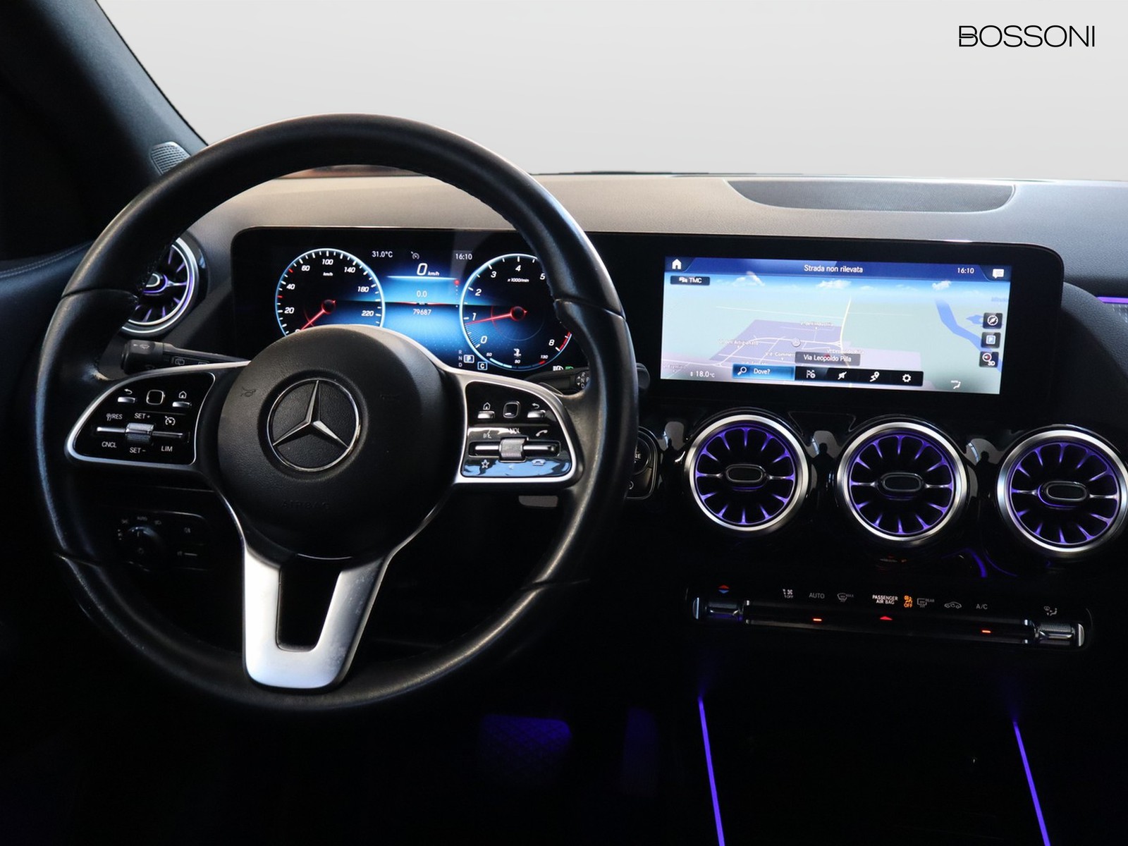 12 - Mercedes GLA 200 sport plus 7g-dct