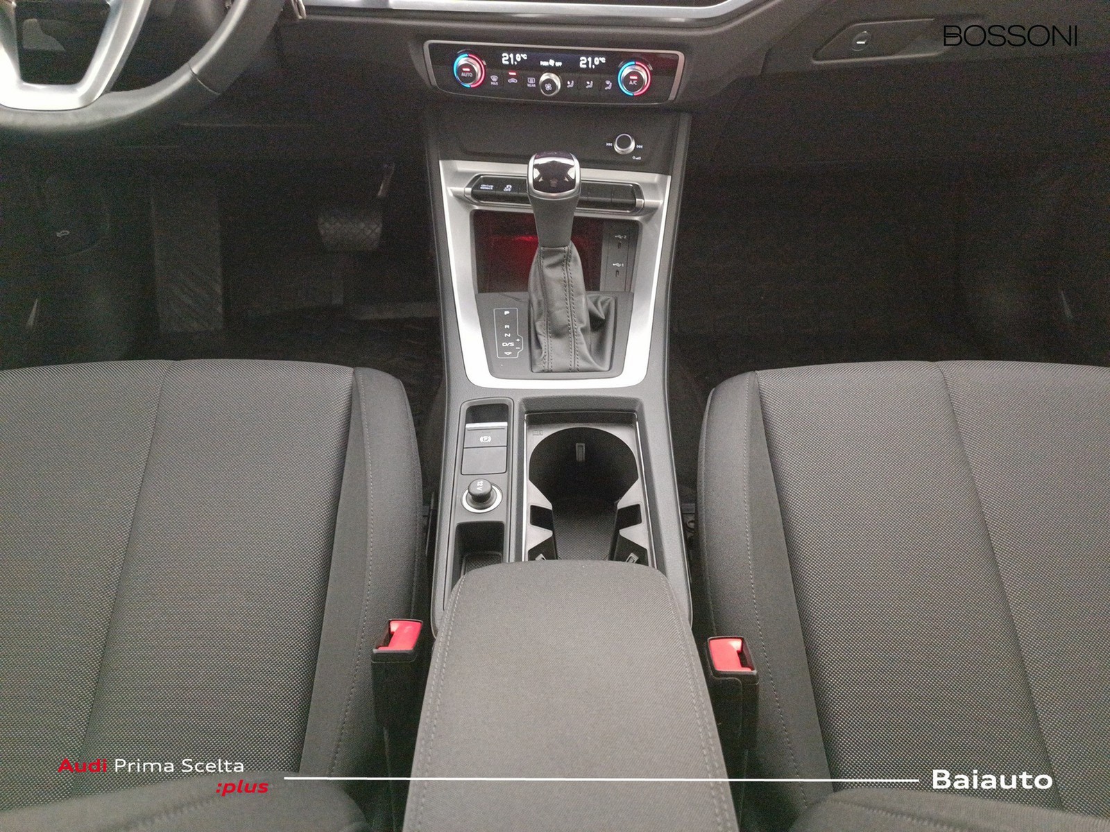 15 - Audi Q3 sportback 35 2.0 tdi business plus s tronic