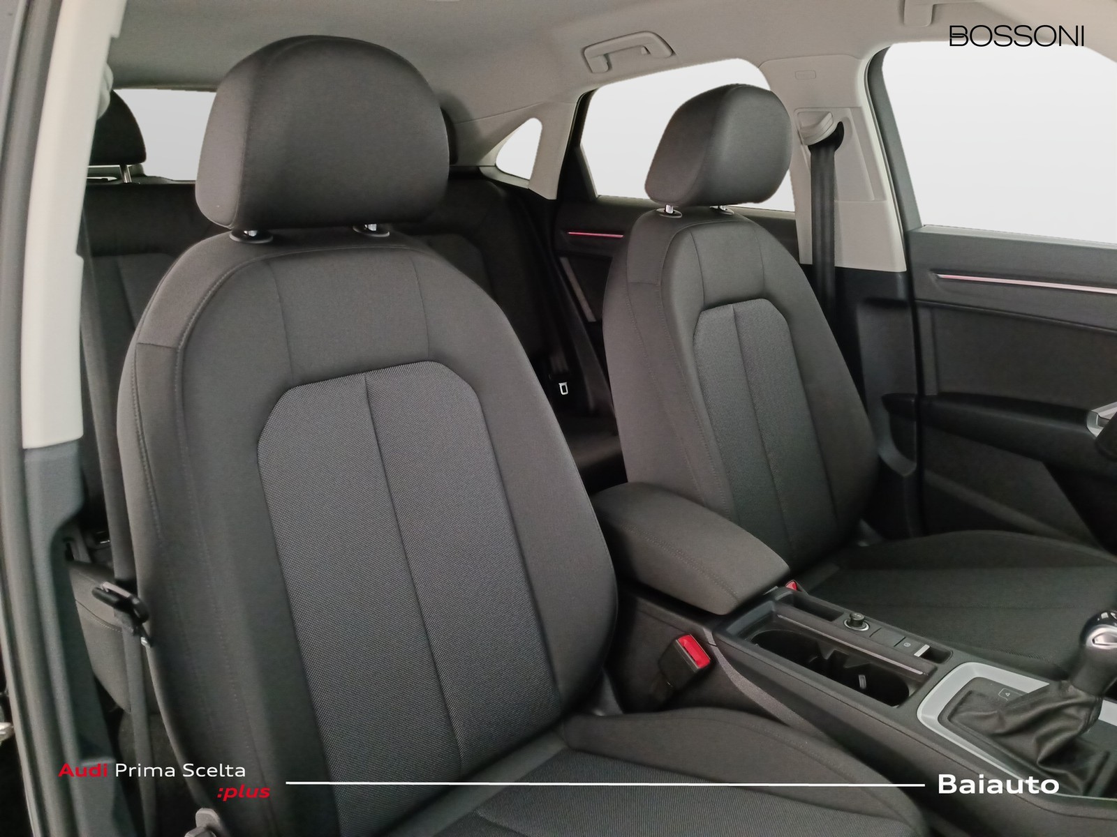 22 - Audi Q3 sportback 35 2.0 tdi business plus s tronic