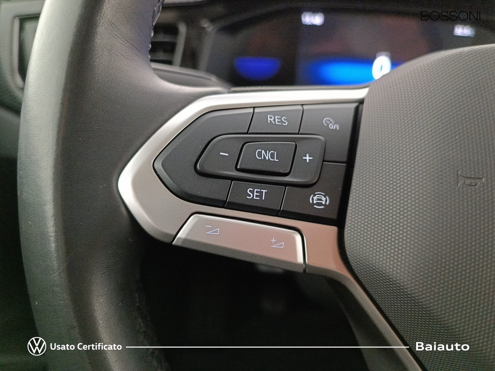 14 - Volkswagen Polo 1.0 tsi 95cv life