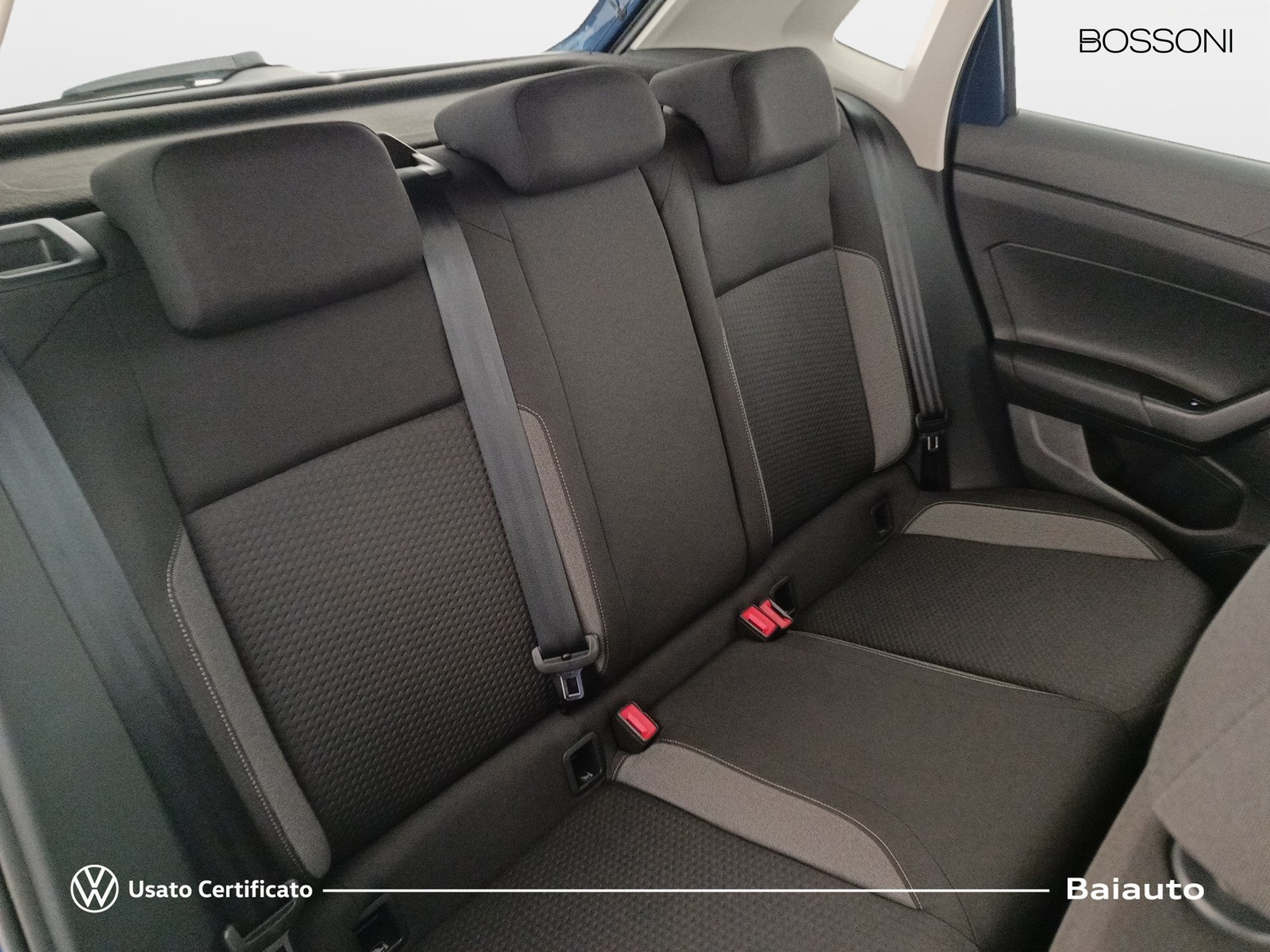 20 - Volkswagen Polo 1.0 tsi 95cv life