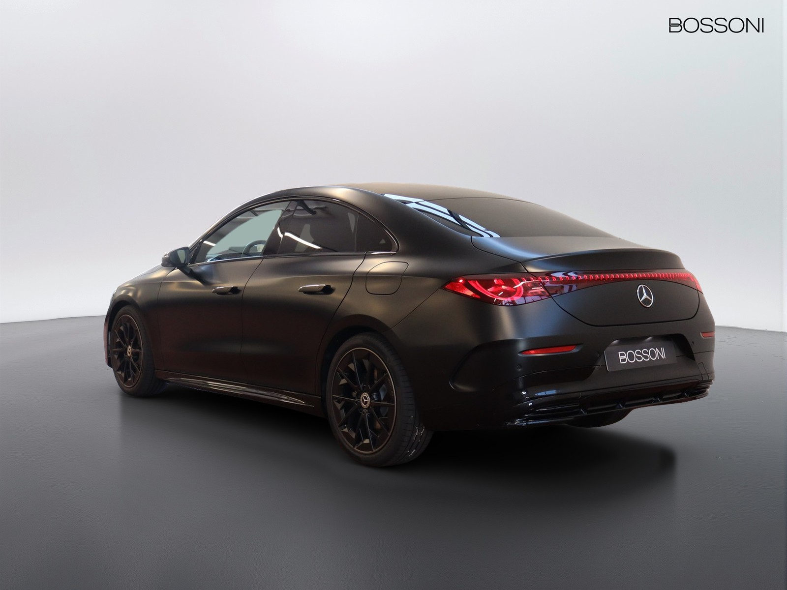 5 - Mercedes CLA 200 premium auto