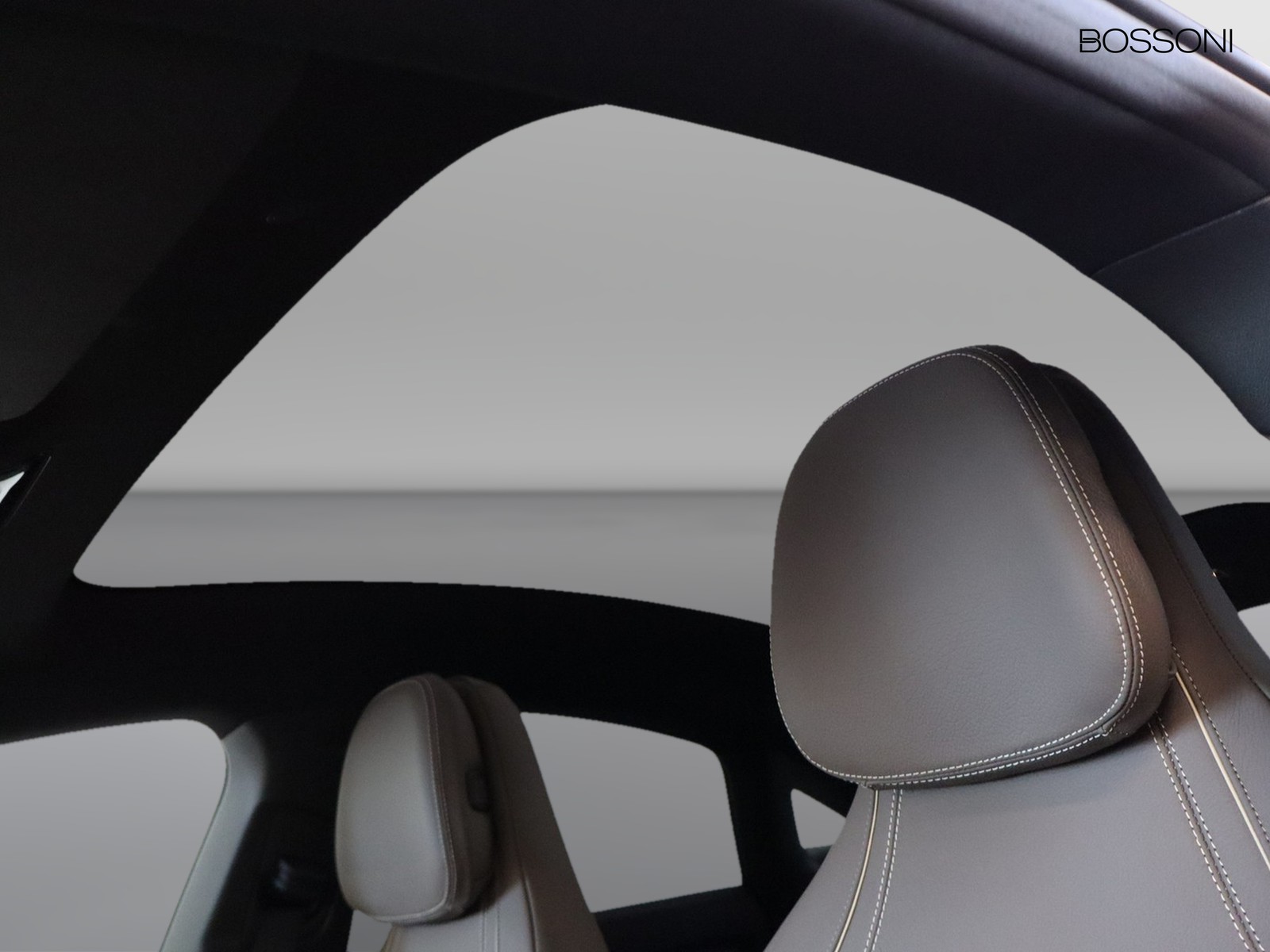 17 - Mercedes CLA 200 premium auto