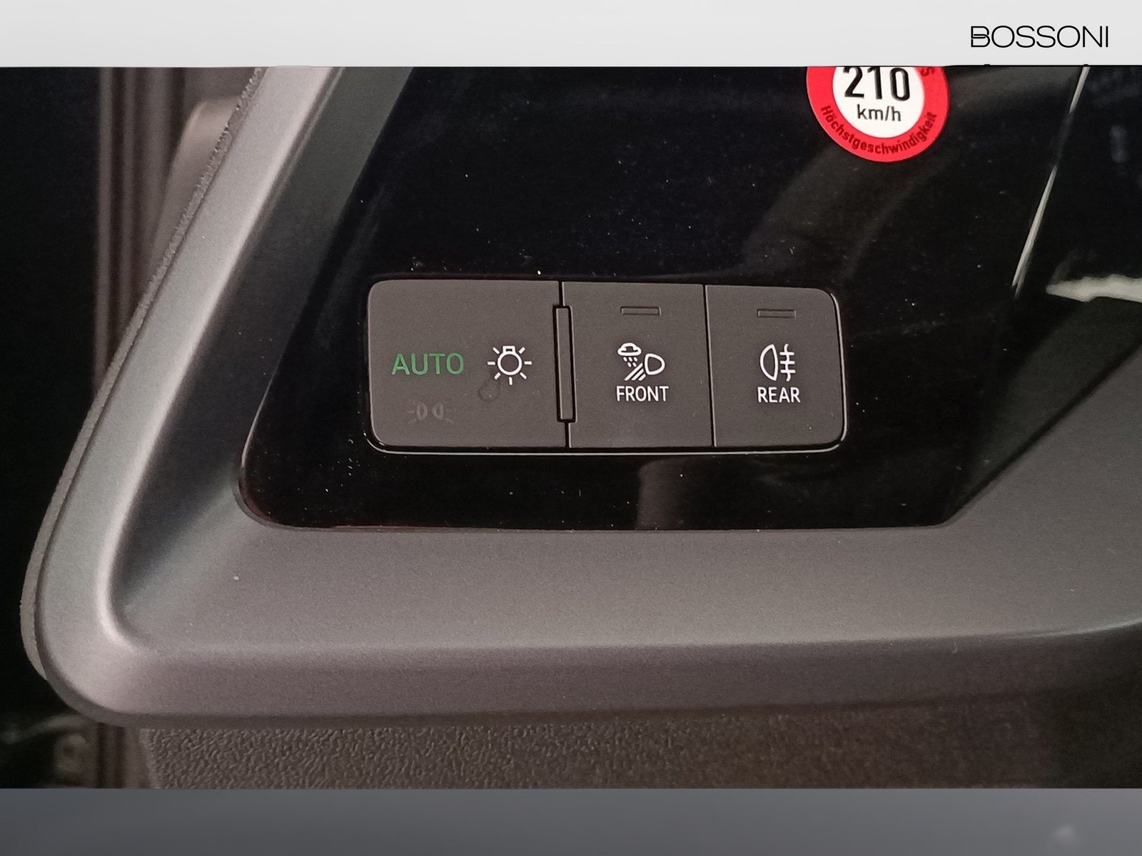 6 - Audi A3 sportback 2.0 tdi 116cv business