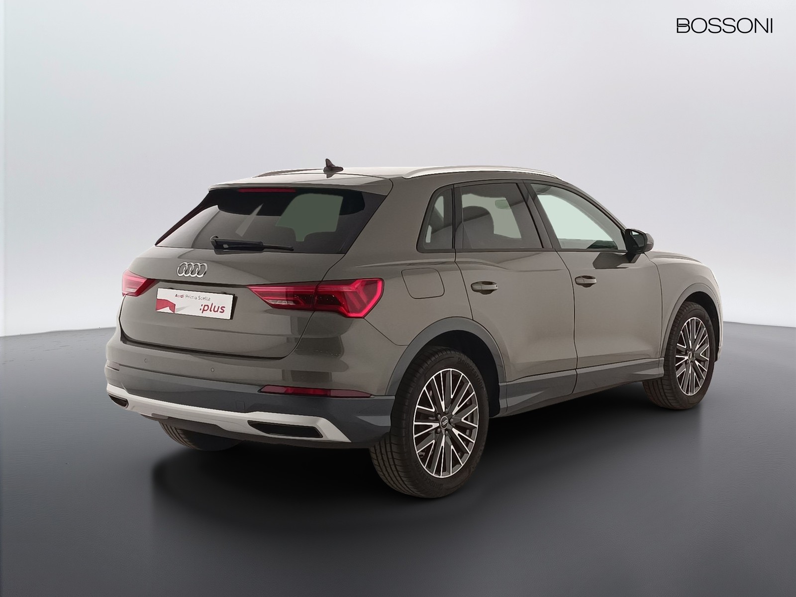 2 - Audi Q3 35 1.5 tfsi evo2 business advanced s tronic