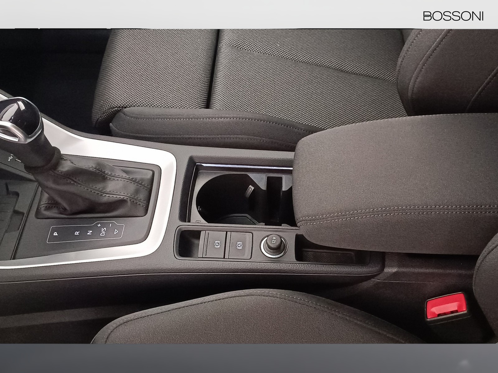 22 - Audi Q3 35 1.5 tfsi evo2 business advanced s tronic