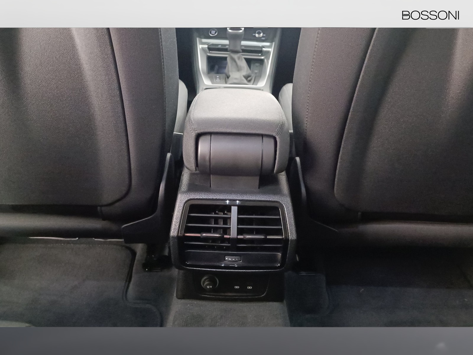 24 - Audi Q3 35 1.5 tfsi evo2 business advanced s tronic