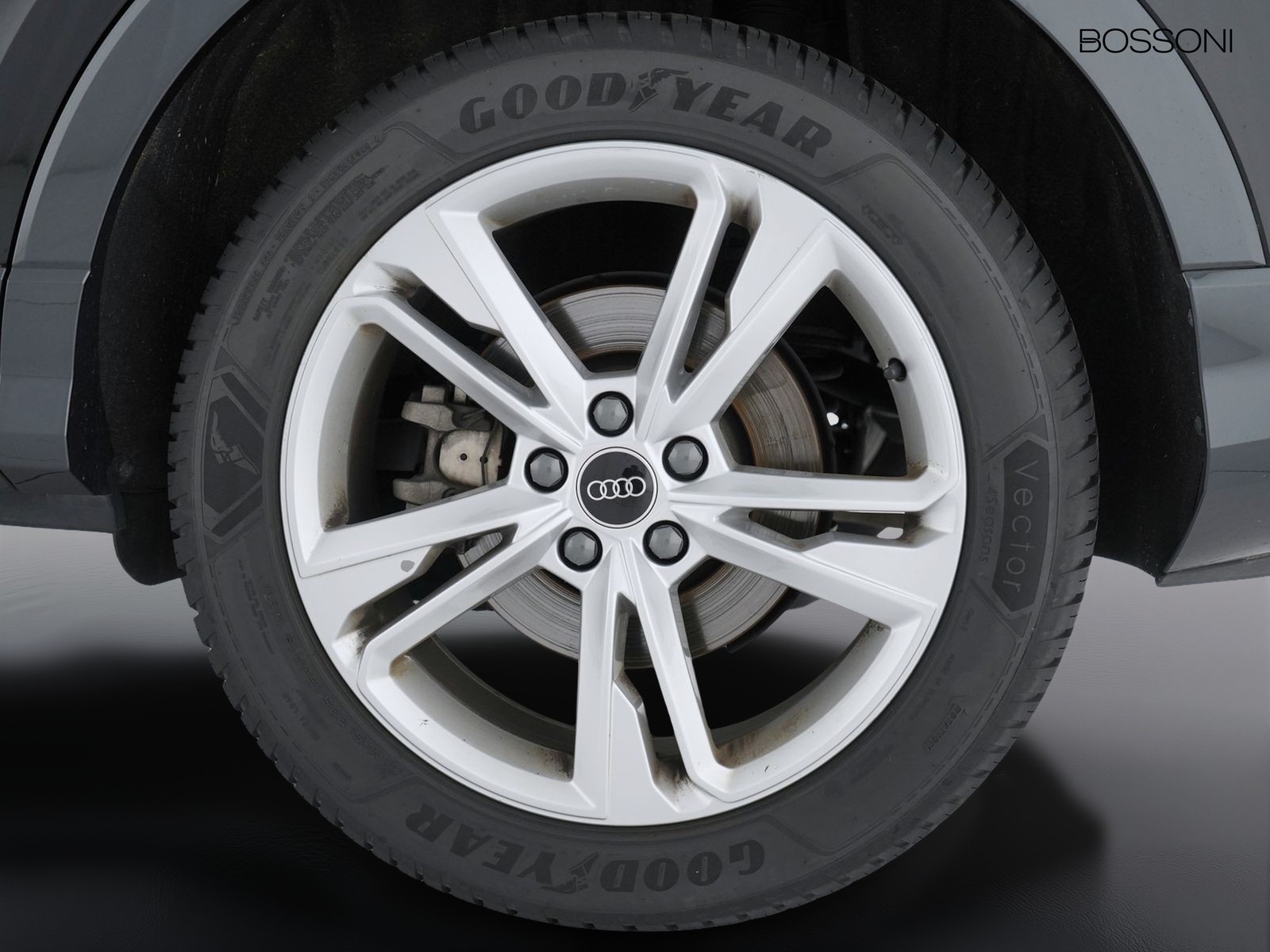 12 - Audi Q3 sportback 40 2.0 tdi 193cv s line edition quattro s tronic
