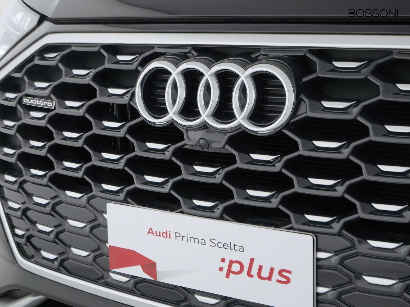 36 - Audi Q5 sportback 40 2.0 tdi mhev 12v s line quattro s tronic