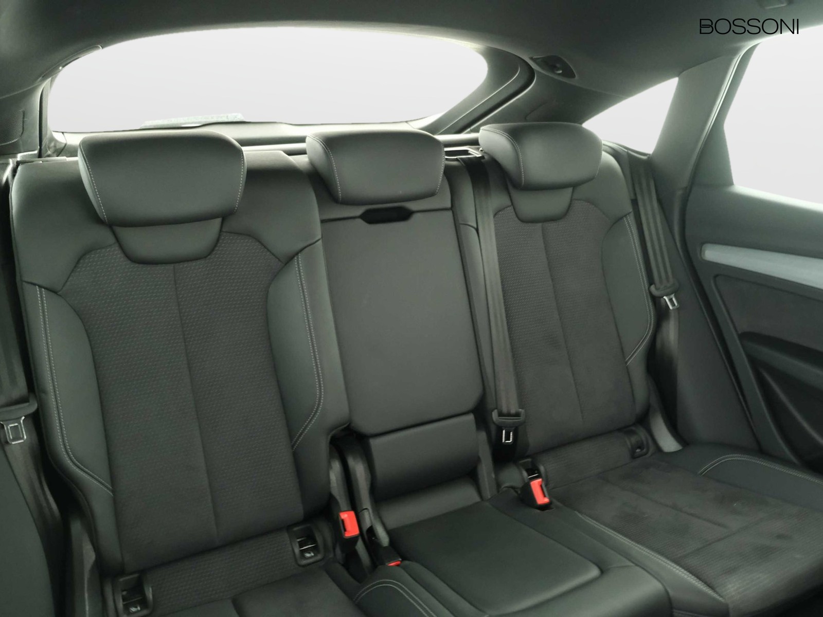 35 - Audi Q5 sportback 40 2.0 tdi mhev 12v s line quattro s tronic