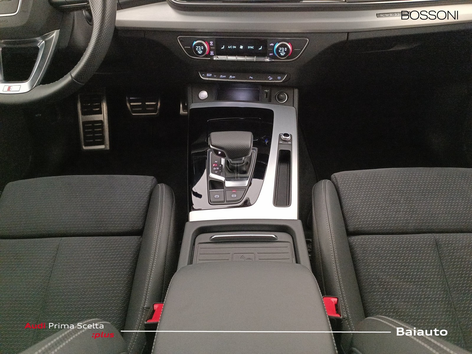15 - Audi Q5 sportback 40 2.0 tdi mhev 12v s line quattro s tronic