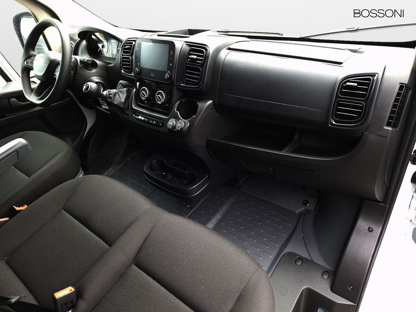 9 - Fiat Professional Ducato 35 l3h2 2.2 diesel 140cv