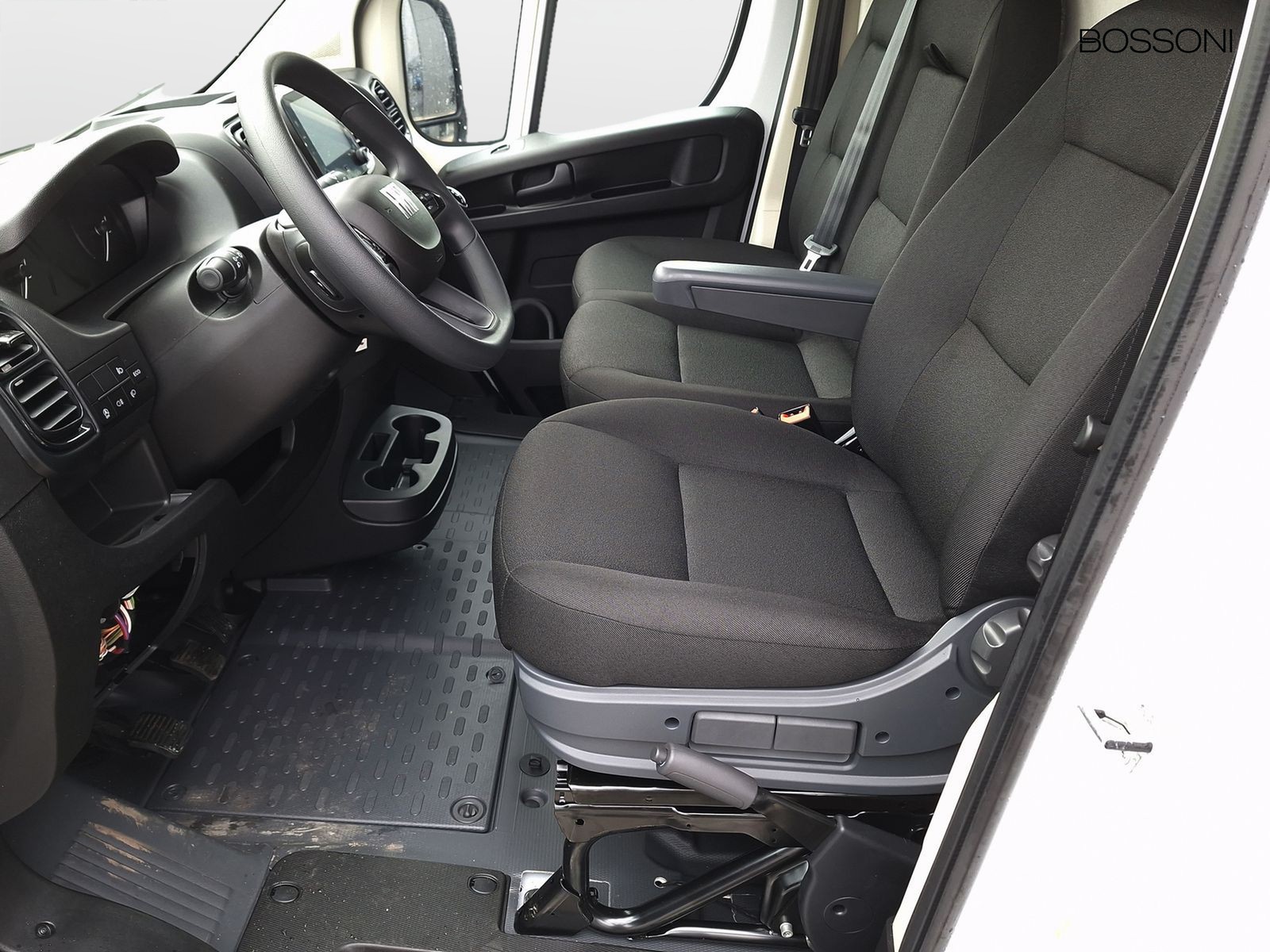12 - Fiat Professional Ducato 35 l3h2 2.2 diesel 140cv
