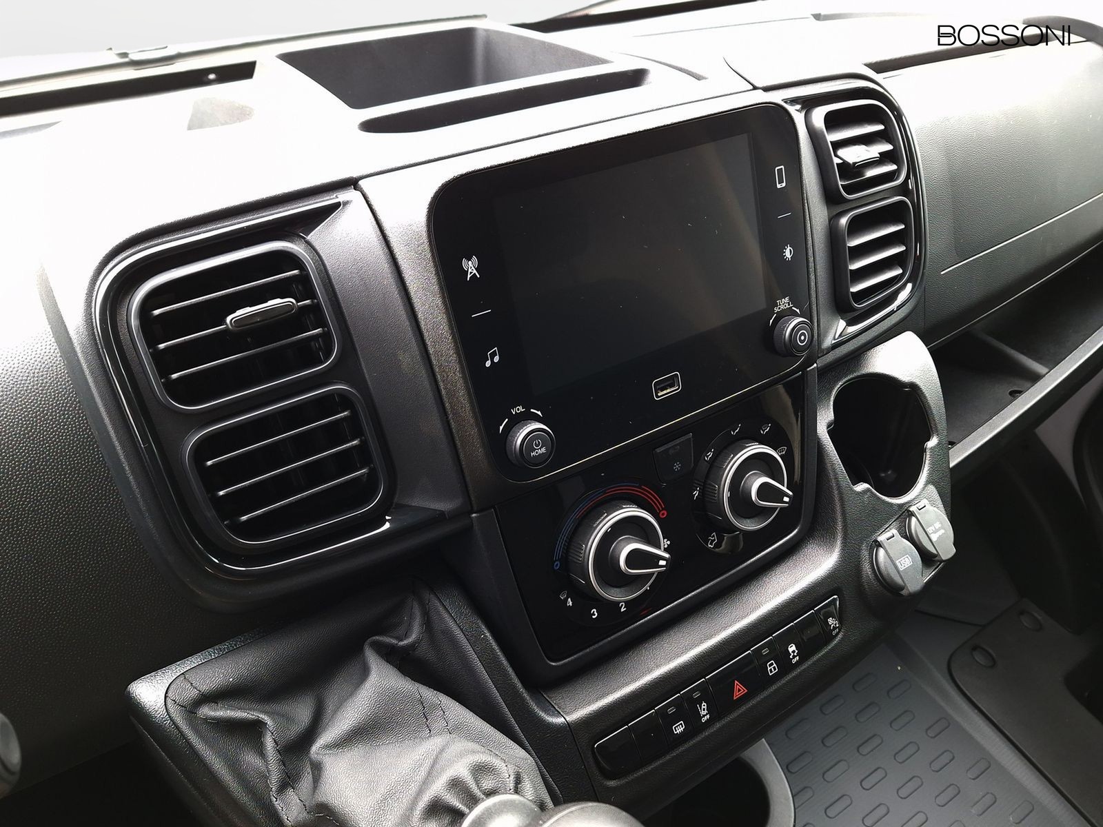 16 - Fiat Professional Ducato 35 l3h2 2.2 diesel 140cv