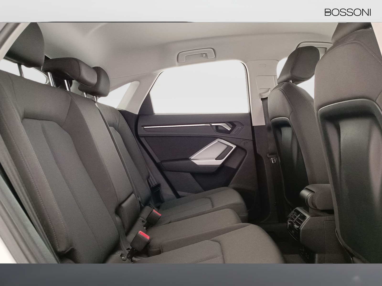 9 - Audi Q3 sportback 35 2.0 tdi business plus quattro s tronic