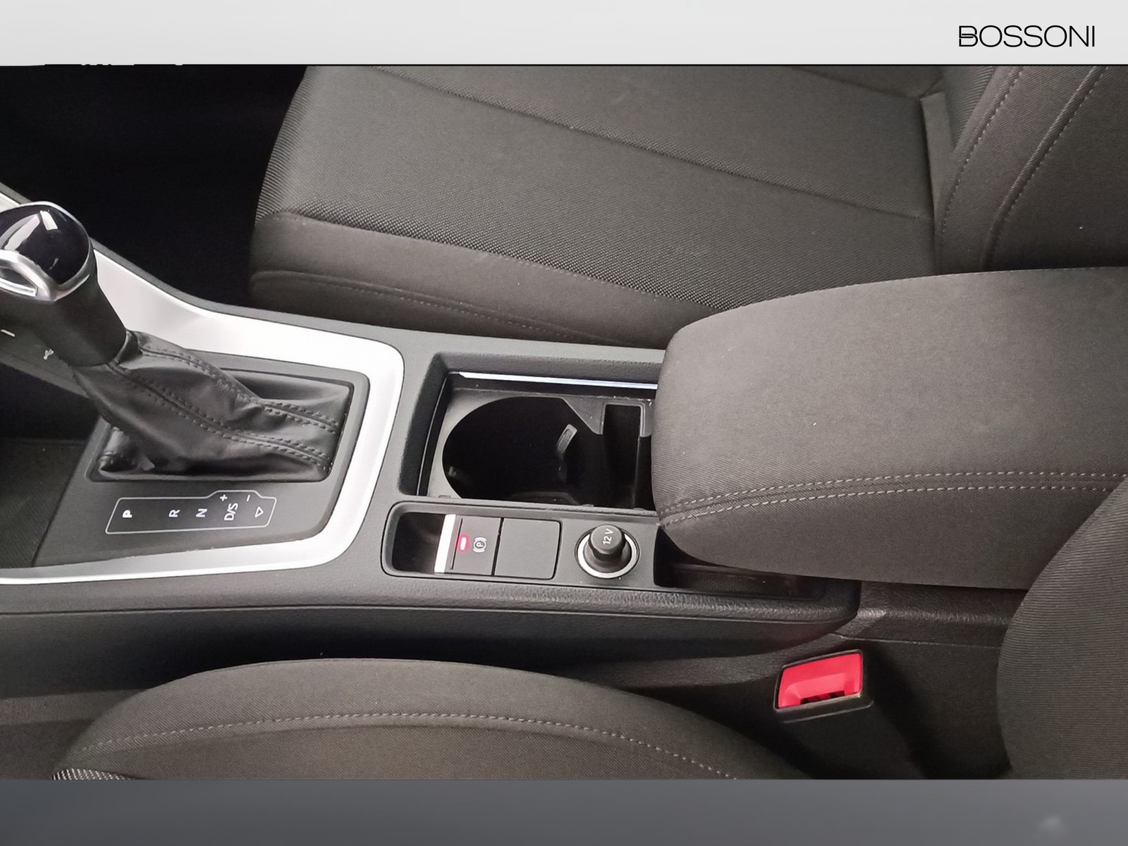 24 - Audi Q3 sportback 35 2.0 tdi business plus quattro s tronic