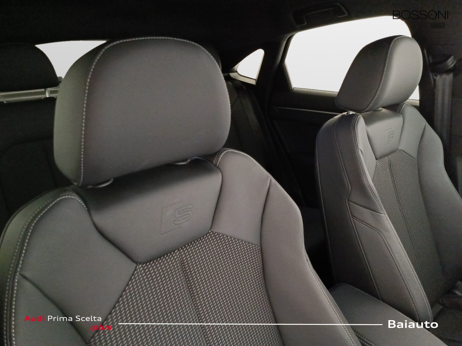 24 - Audi Q3 sportback 40 2.0 tdi 193cv s line edition quattro s tronic