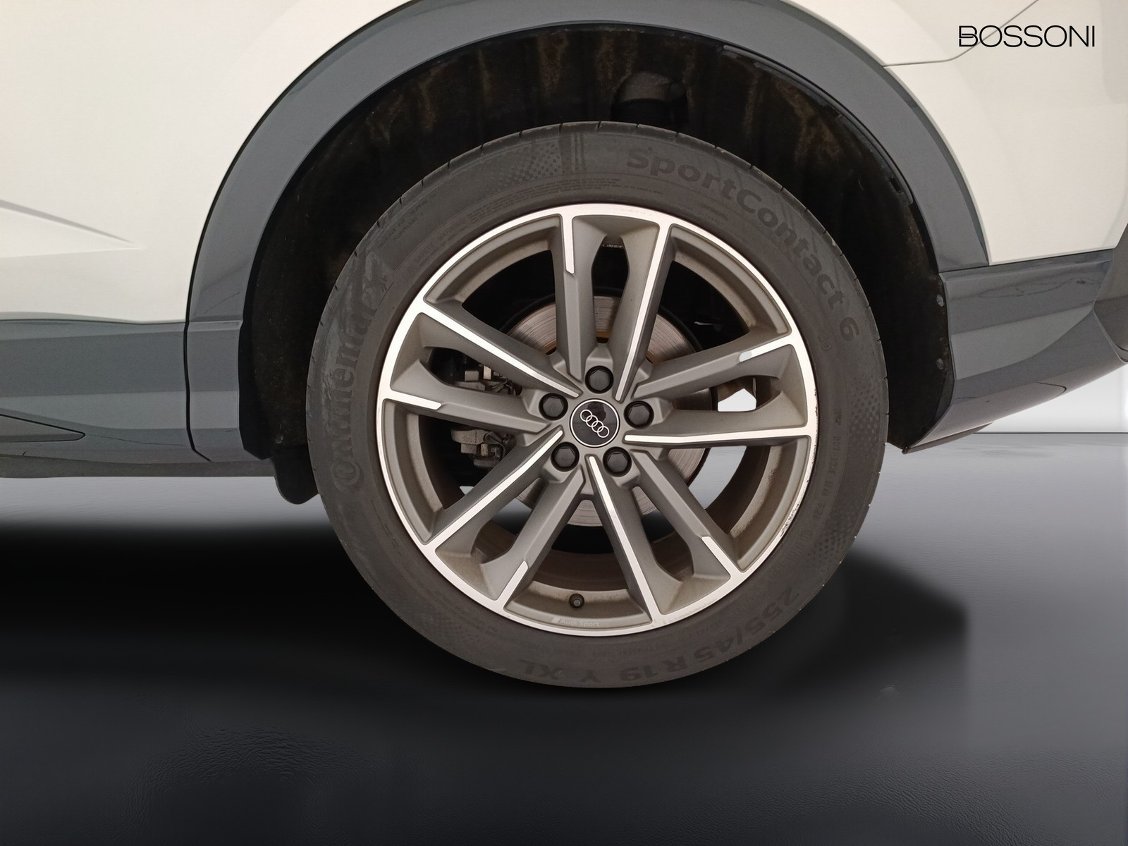 28 - Audi Q3 sportback 40 2.0 tdi 193cv s line edition quattro s tronic
