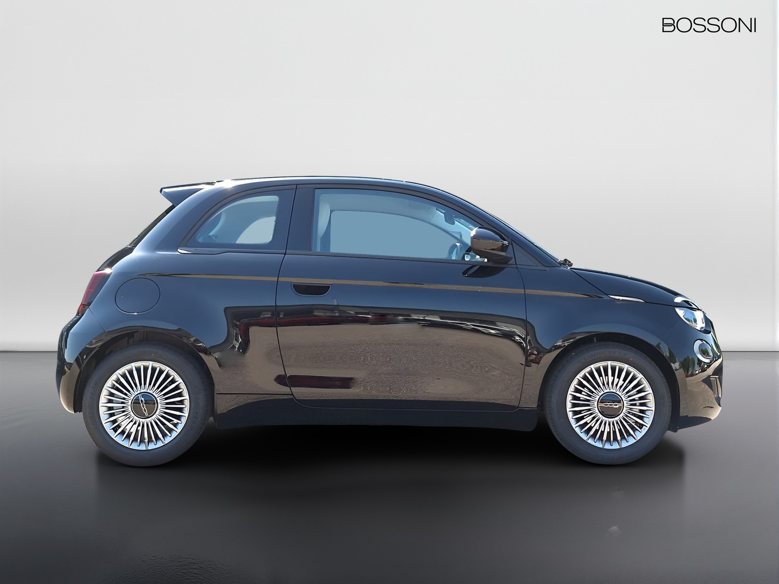 4 - Fiat 500 1.0 hybrid icon