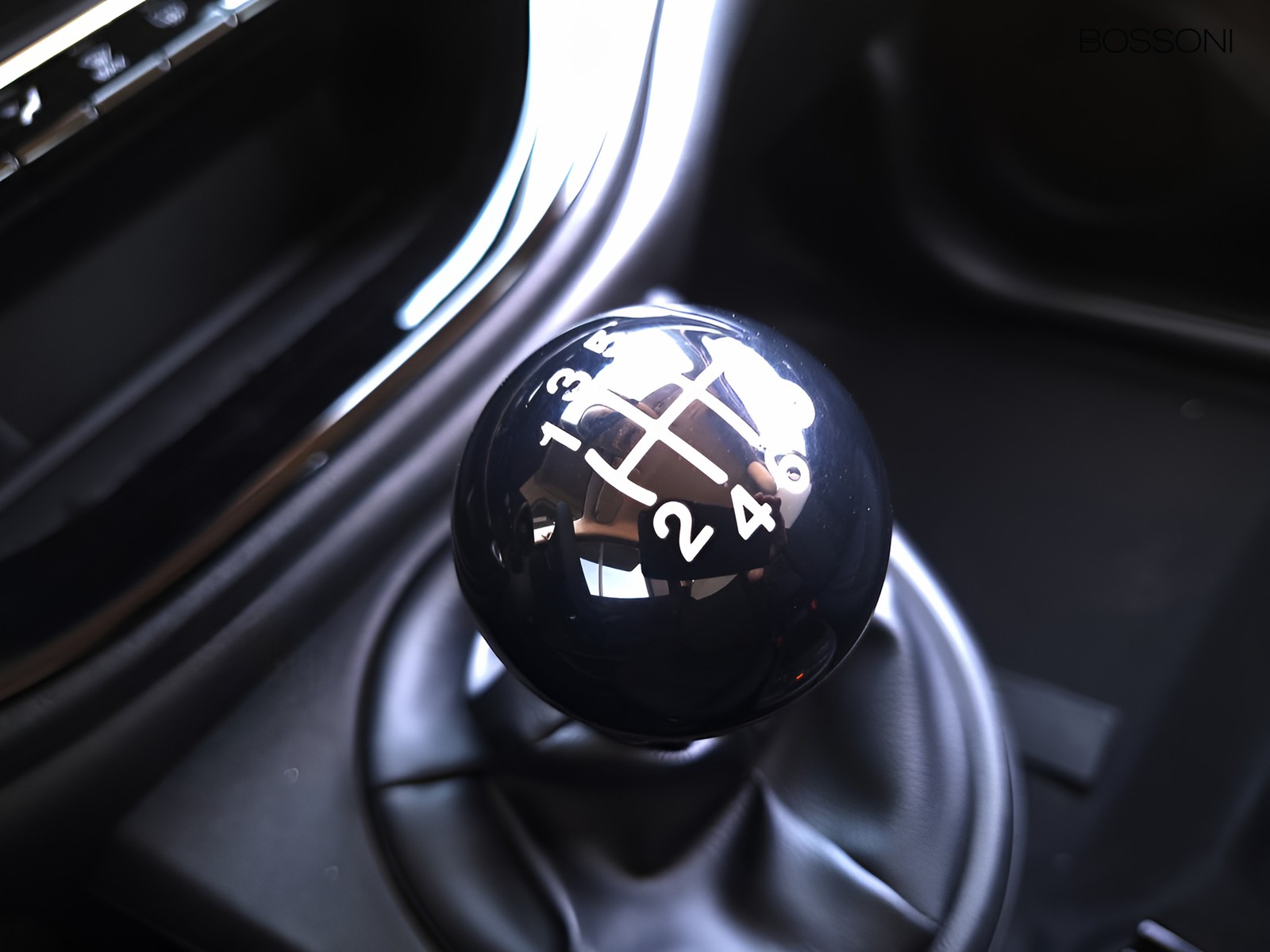 17 - Fiat 500 1.0 hybrid icon