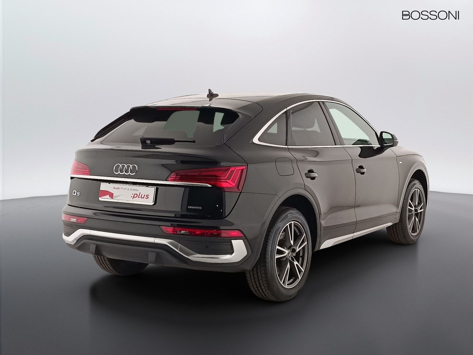 2 - Audi Q5 sportback 40 2.0 tdi mhev 12v s line quattro s tronic