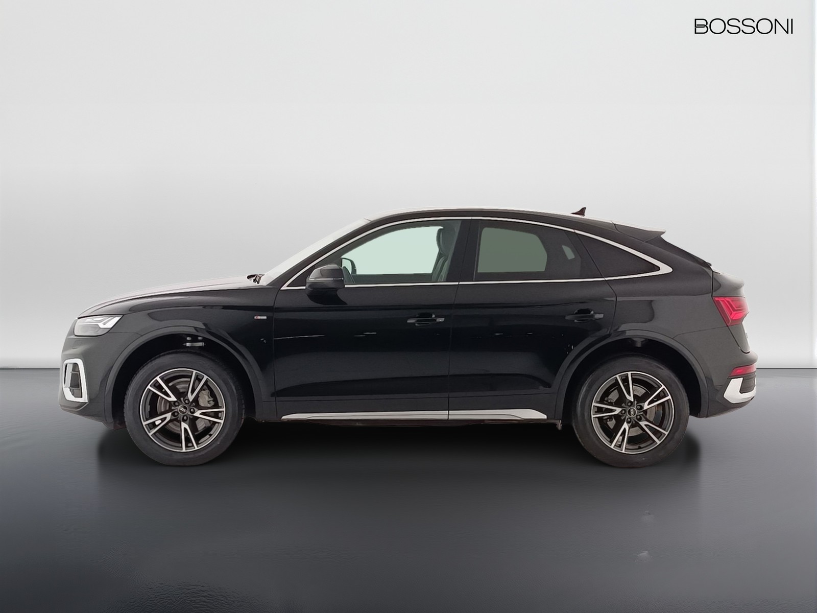 15 - Audi Q5 sportback 40 2.0 tdi mhev 12v s line quattro s tronic