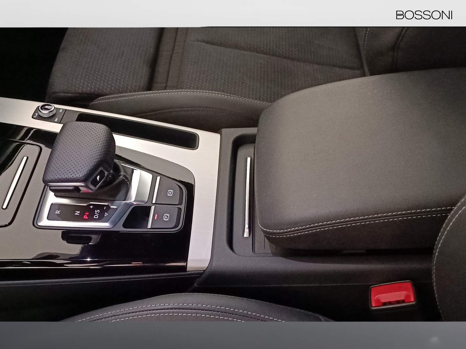 22 - Audi Q5 sportback 40 2.0 tdi mhev 12v s line quattro s tronic