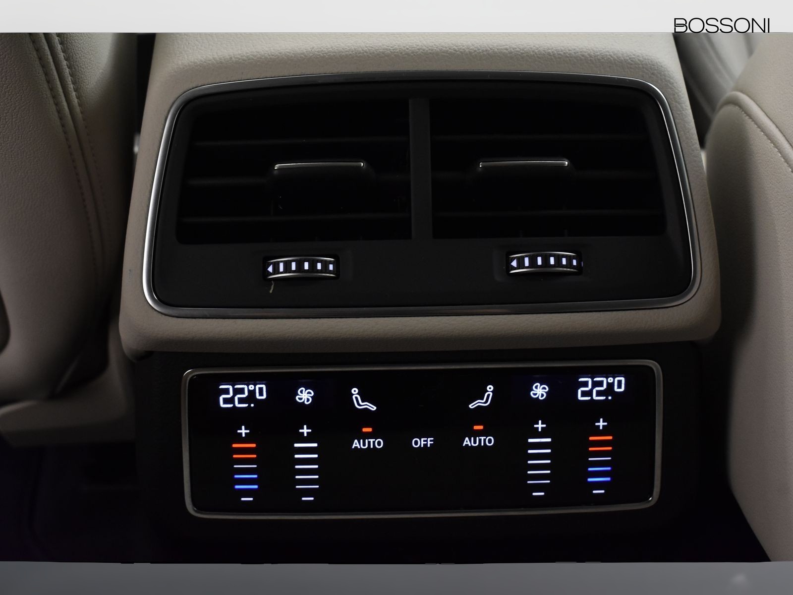 22 - Audi A6 avant 40 2.0 tdi mhev 12v business advanced quattro ultra s tronic