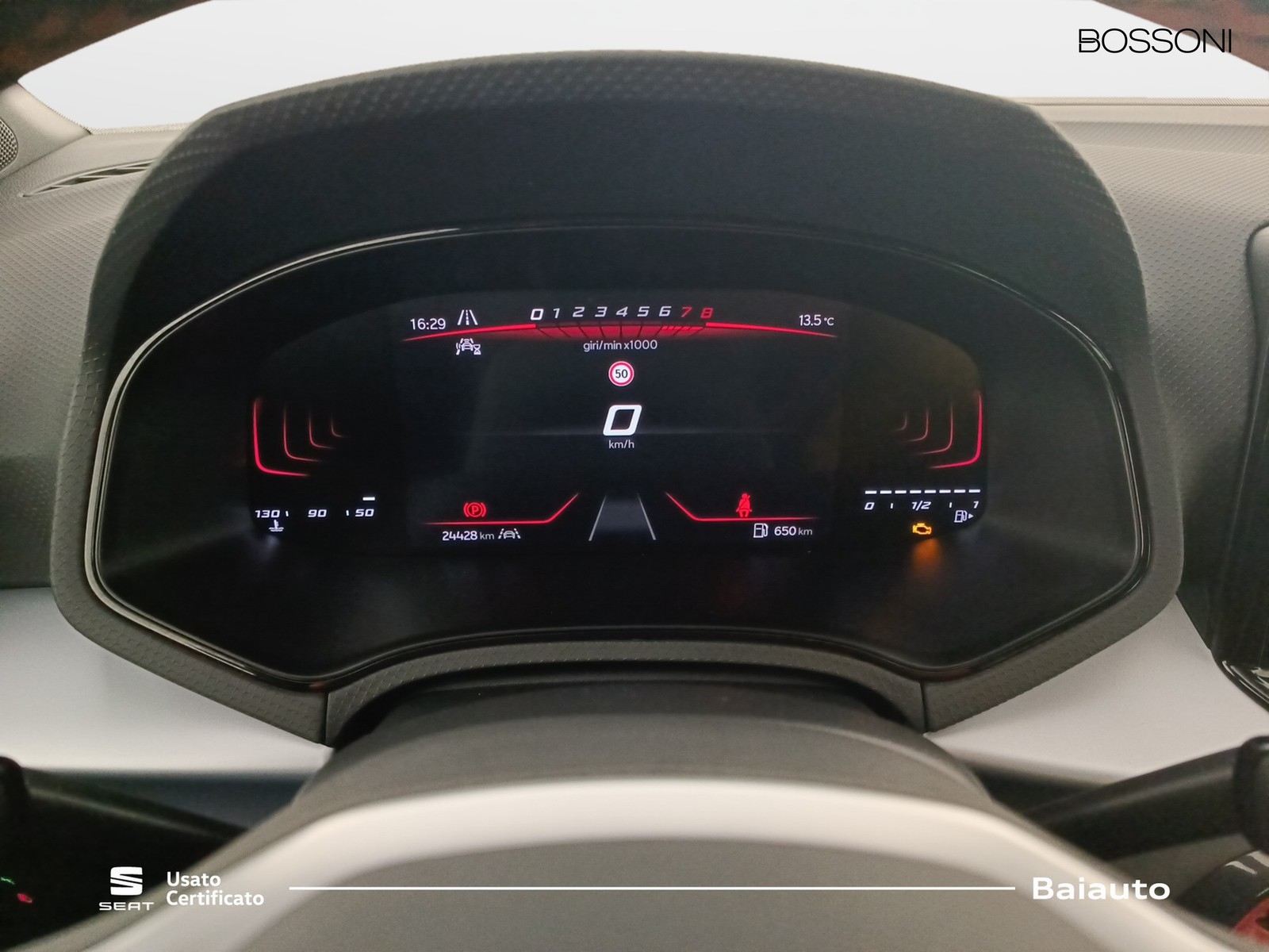 9 - SEAT Arona 1.0 ecotsi 95cv fr