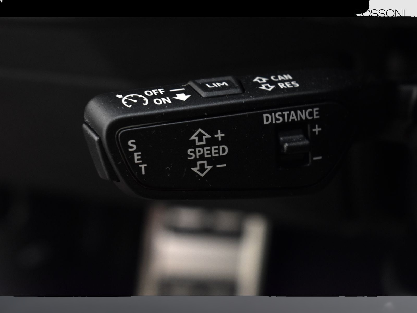 18 - Audi A3 allstreet 2.0 tdi 150cv identity contrast s tronic