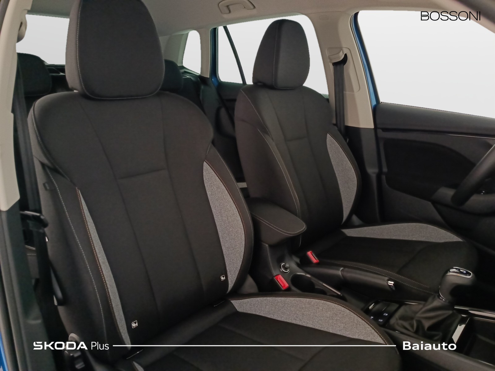 20 - Skoda Kamiq 1.0 tsi 115cv black dots dsg