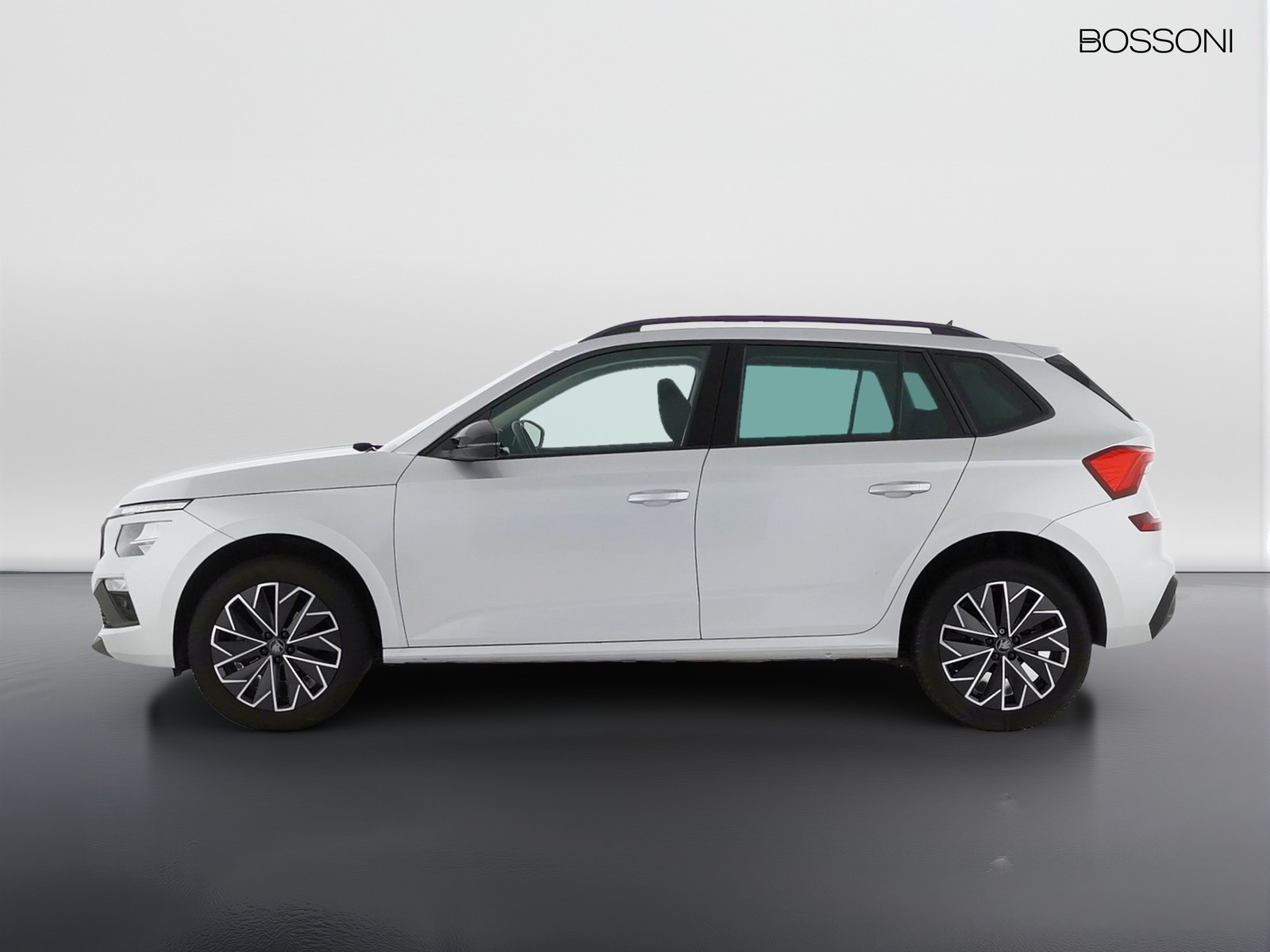 3 - Skoda Kamiq 1.0 tsi 115cv black dots dsg