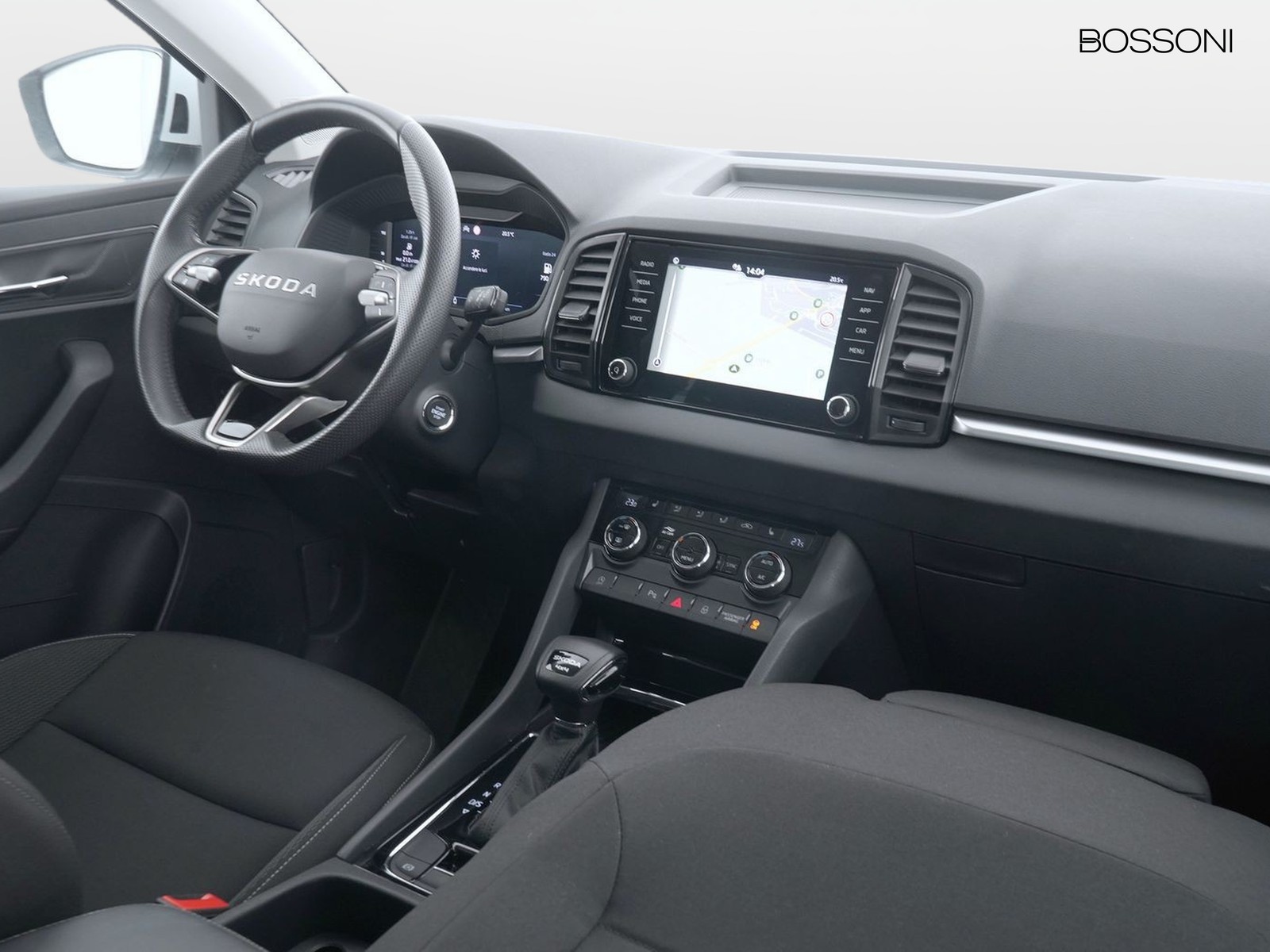 6 - Skoda Karoq 2.0 tdi evo scr 150cv executive 4x4 dsg