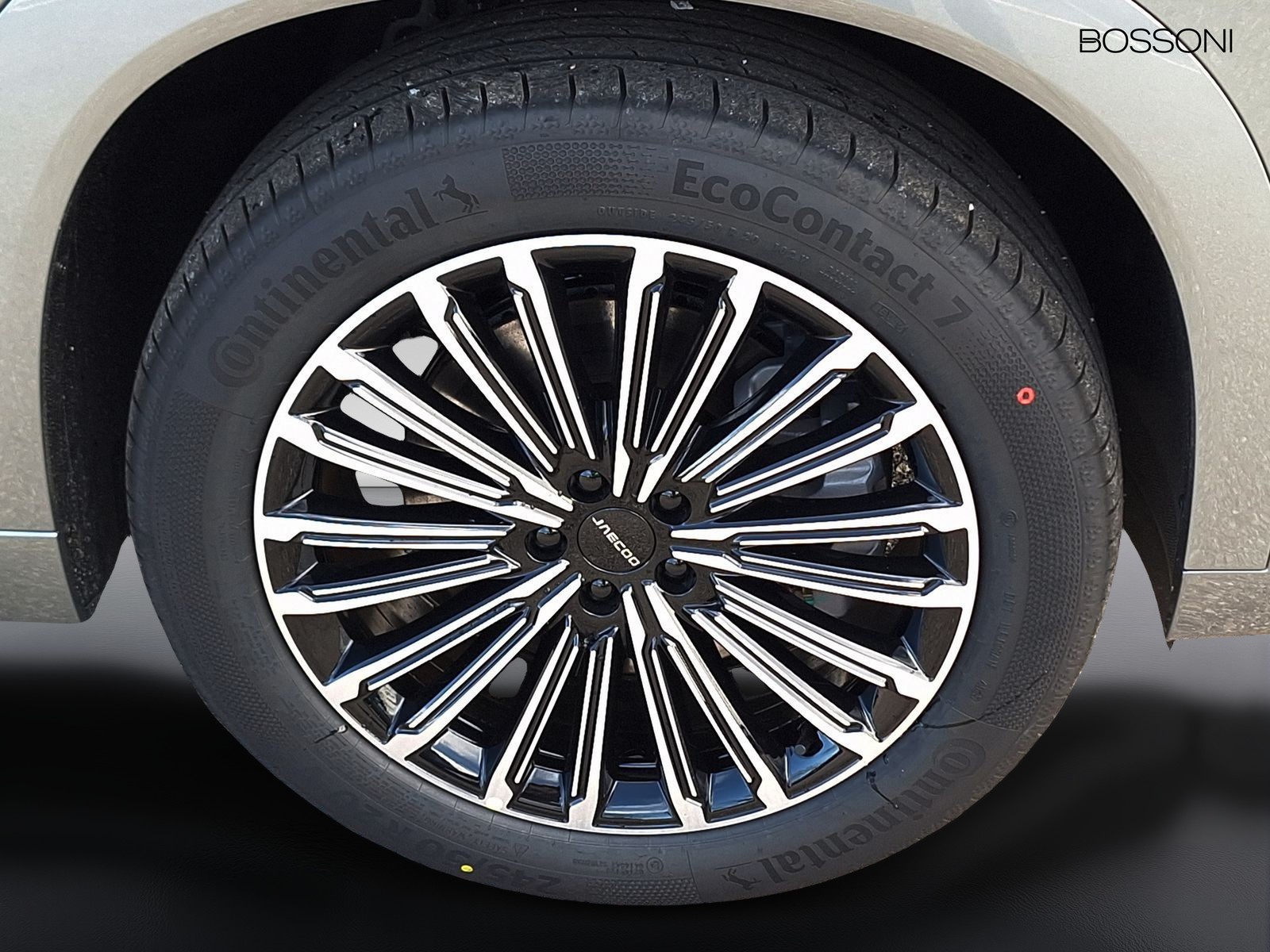 14 - Jaecoo 8 shs-p 1.5 tgdi plug-in hybrid exclusive awd 3dht