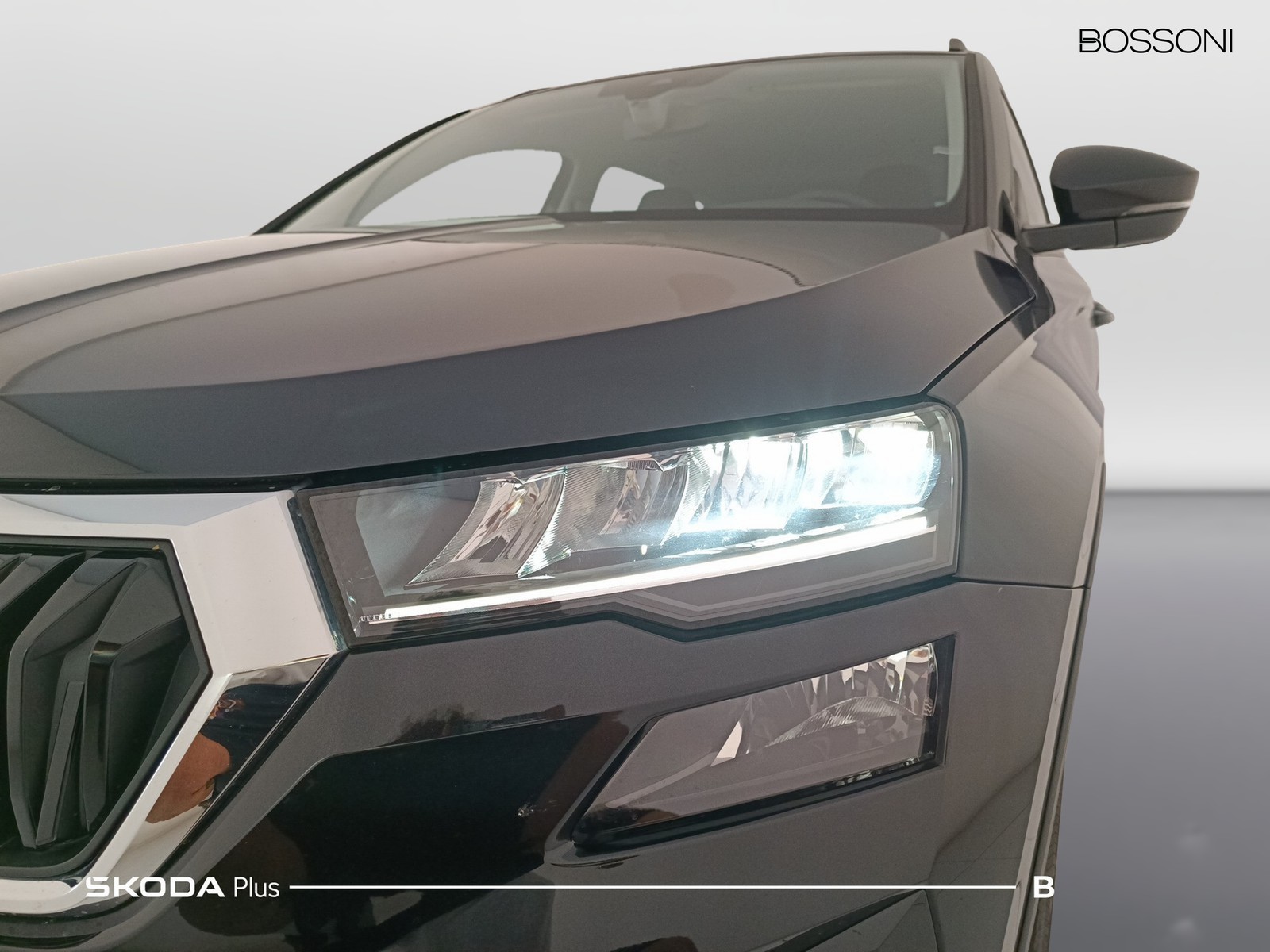 24 - Skoda Karoq 1.5 tsi act ambition dsg