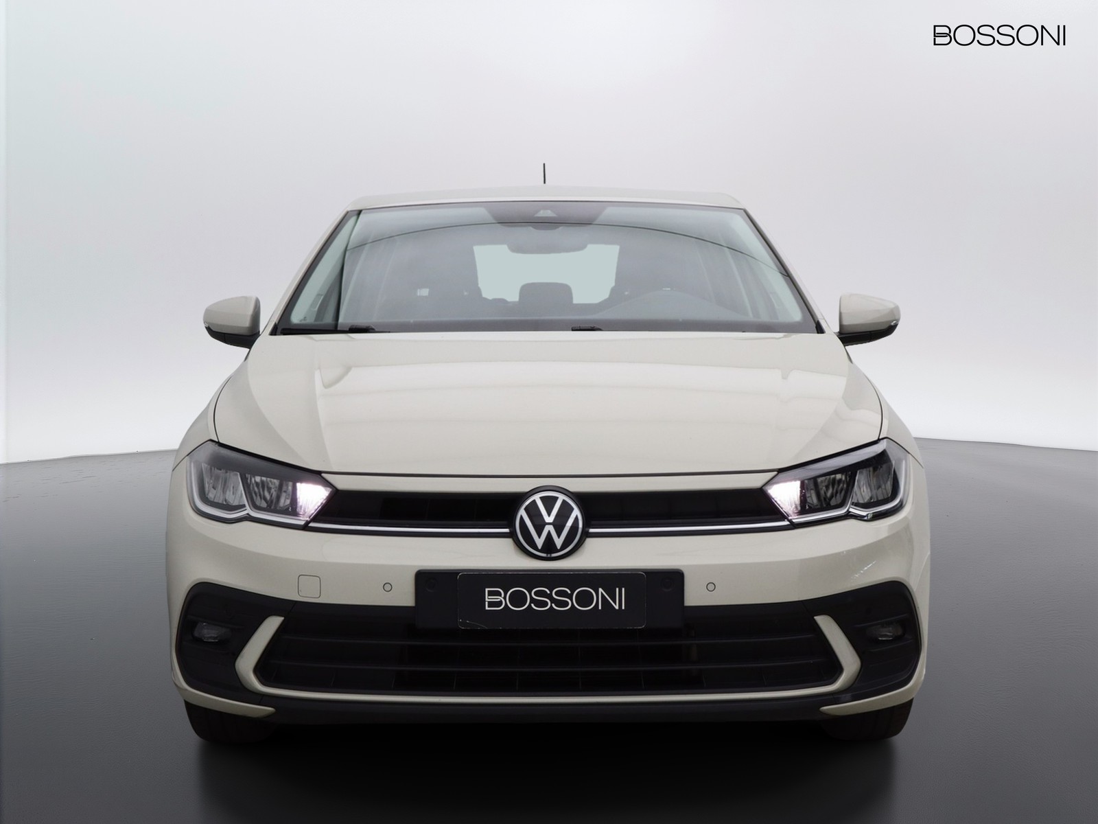2 - Volkswagen Polo 1.0 80cv life